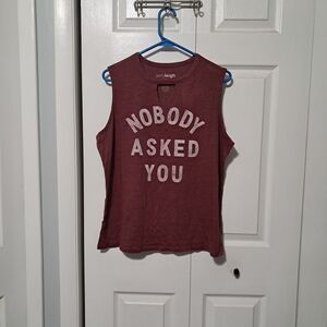 Jerry Leigh Women's Burgundy Graphic Muscle Tee